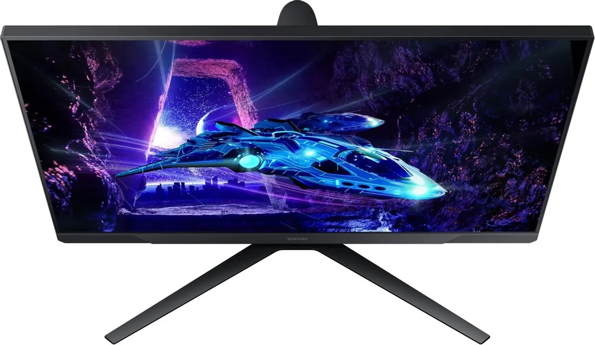 картинка Монитор 24'' Samsung Odyssey G3 S24DG300EIXCI VA FHD чер LS24DG300EIXCI от магазина КомпьютерЦентр