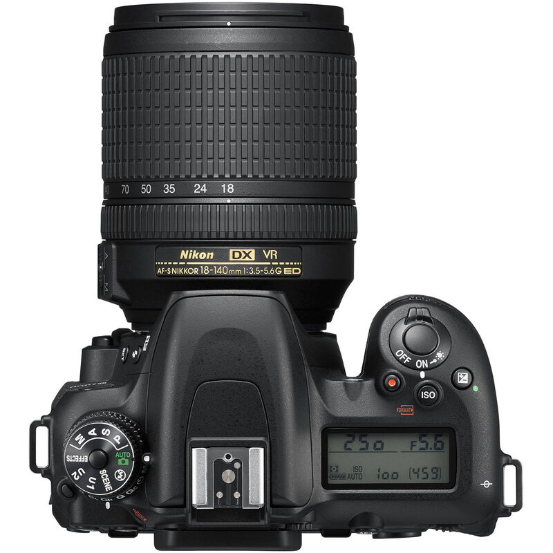 картинка Фотоаппарат Nikon D7500 Kit 18-140 mm f/ 3.5-5.6G ED VR DX AF-S от магазина КомпьютерЦентр