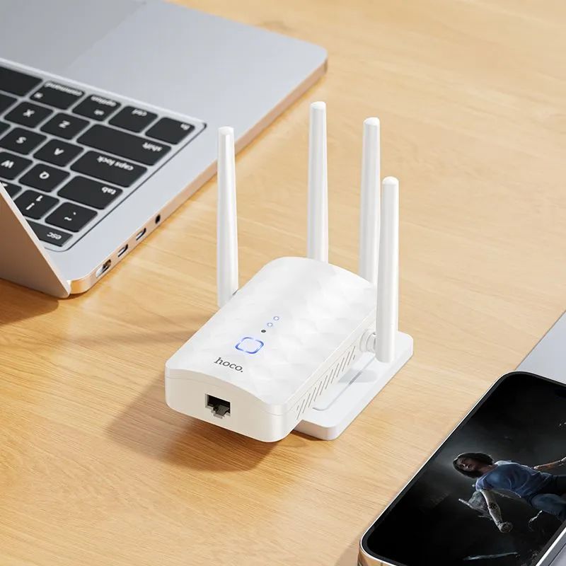картинка Усилитель Hoco HI35 WiFi4 repeater white от магазина КомпьютерЦентр
