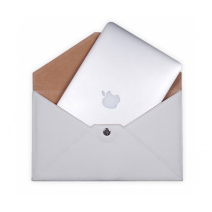картинка Чехол для MacBook Air 13'' Dublon Ultra Slim Case White от магазина КомпьютерЦентр