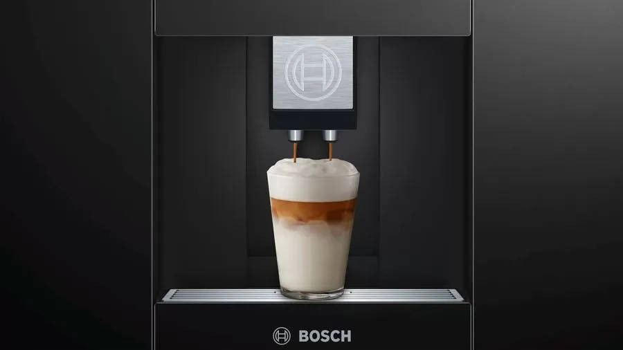 картинка Кофемашина Bosch CTL636ES1 черный/ серебристый от магазина КомпьютерЦентр
