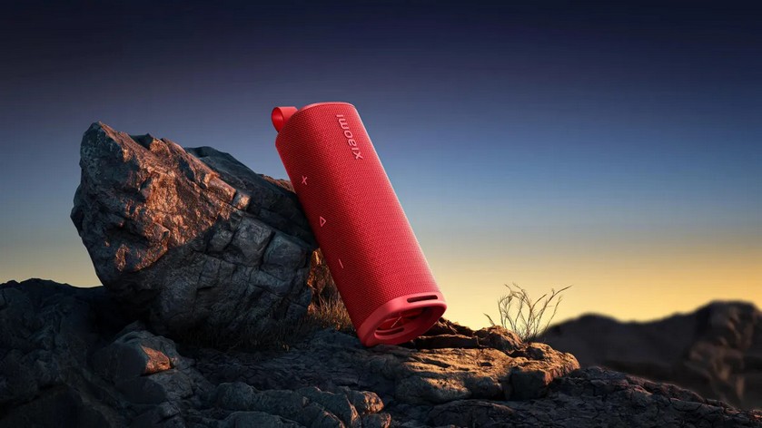картинка Портативная колонка Xiaomi Mi Bluetooth Outdoor MDZ-38-DB Red (QBH4263GL) от магазина КомпьютерЦентр