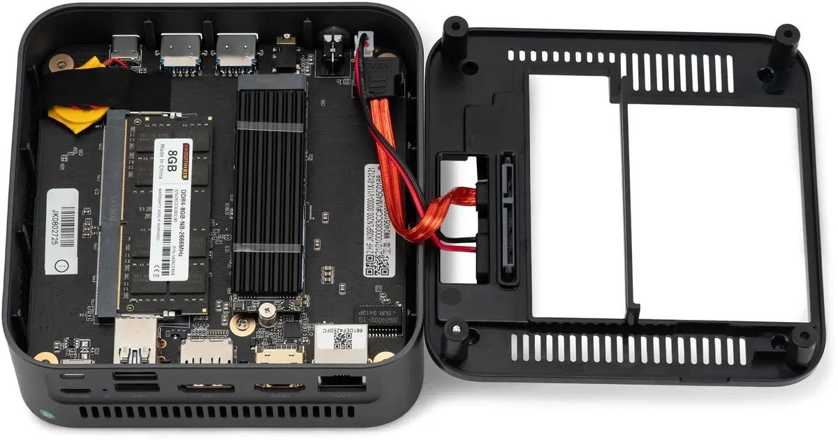 картинка Неттоп IRU 110ALCN N100 (0.8) 8Gb SSD256Gb UHDG Windows 11 Professional GbitEth WiFi BT черный (2012495) от магазина КомпьютерЦентр