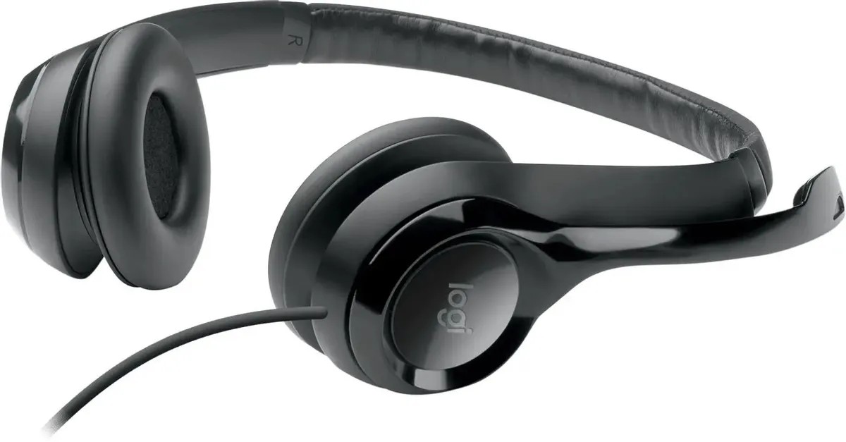 картинка Гарнитура Logitech Headset Logitech H390 USB черный (981-000803/ 981-000406) от магазина КомпьютерЦентр