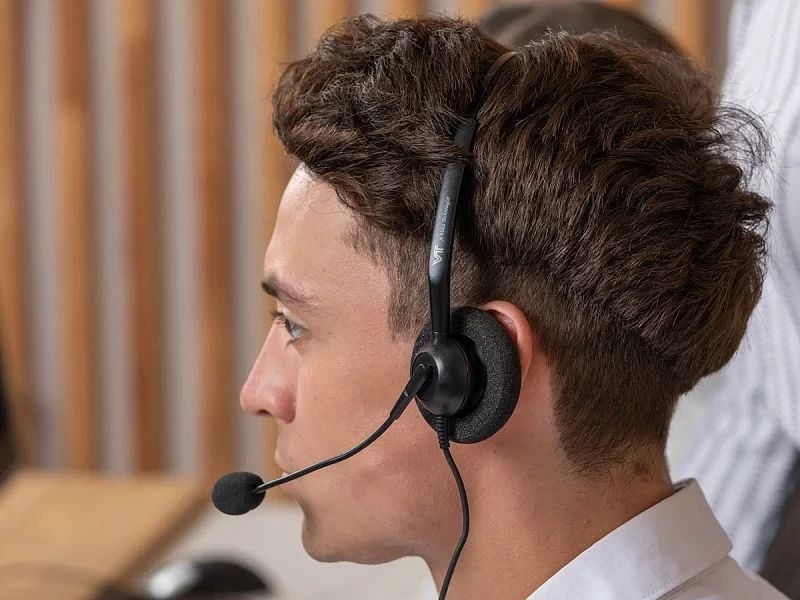 картинка Проводная стереогарнитура VT VT1000-D RJ9(03) для IP телефонов (для SIP телефонов Yealink, Grandstream, Snom) от магазина КомпьютерЦентр