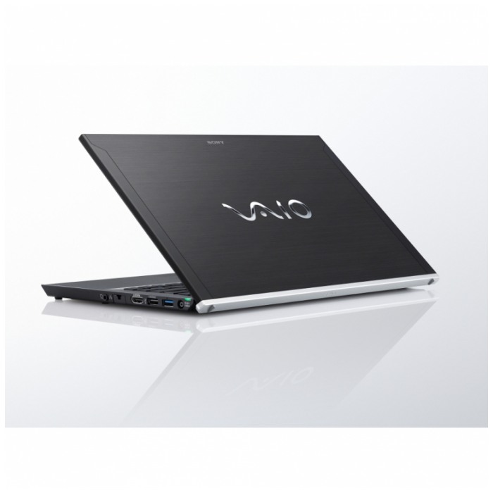 картинка Ноутбук Sony Vaio VPC-Z23V9R/X Carbon (VPC-Z23V9R/X) от магазина КомпьютерЦентр