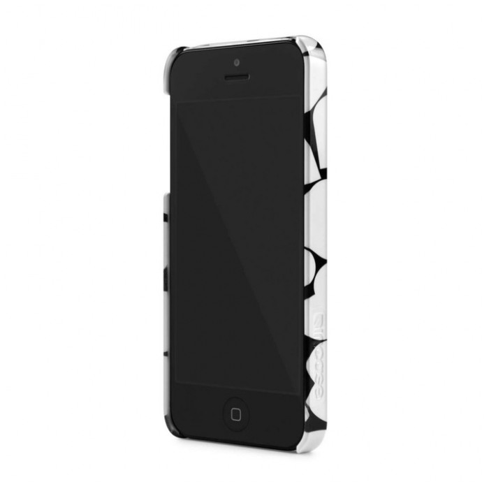 картинка Чехол InCase Snap Case Hearts White for iPhone 5/ 5S (CL69181) от магазина КомпьютерЦентр