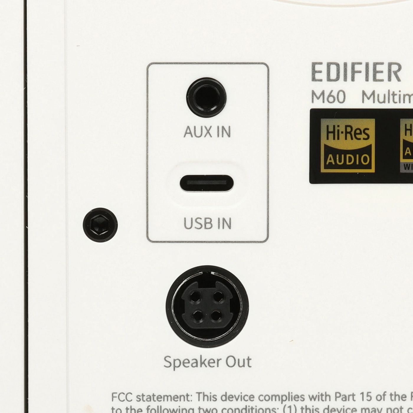 картинка Акустика 2,0 Edifier M60 White 15 Вт x 2, + 18 Вт x 2, (66 Вт); 58 Гц - 40 кГц; Bluetooth V5.3, USB-C, AUX; Audio Wireless от магазина КомпьютерЦентр