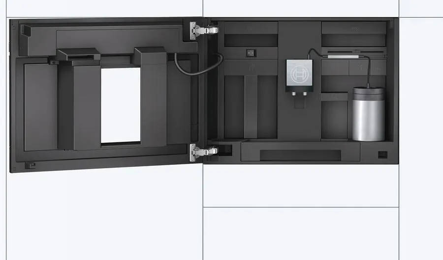 картинка Кофемашина Bosch CTL636ES1 черный/ серебристый от магазина КомпьютерЦентр