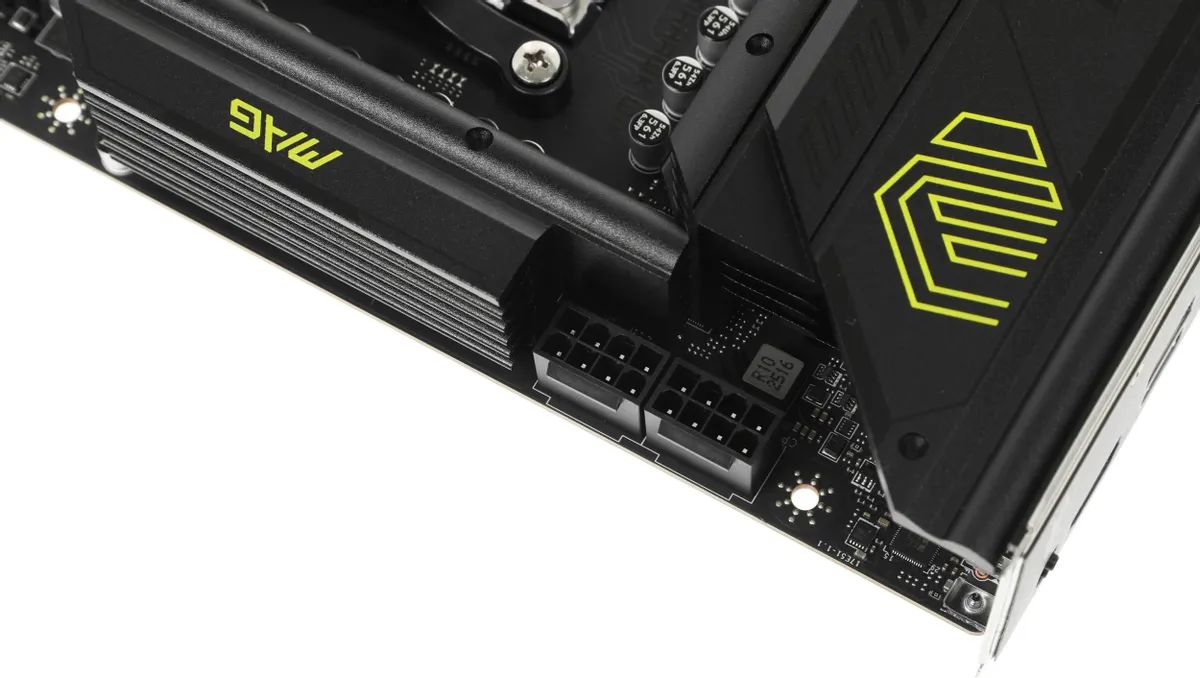 картинка Материнская плата MSI MAG X870 TOMAHAWK WIFI, AM5, AMD X870, 4xDDR5, ATX от магазина КомпьютерЦентр