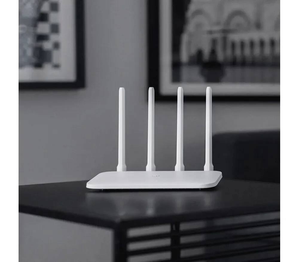 картинка Роутер Xiaomi Mi Router 4C R4CM EU от магазина КомпьютерЦентр