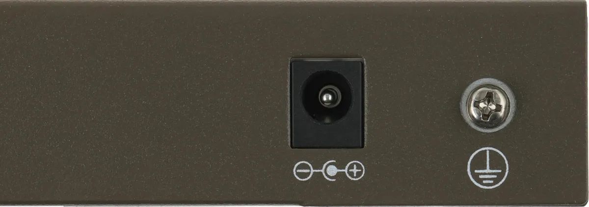 картинка Switch 9-port Tenda TEG1109P-8-102W 9PORT 10/ 100/ 1000M от магазина КомпьютерЦентр
