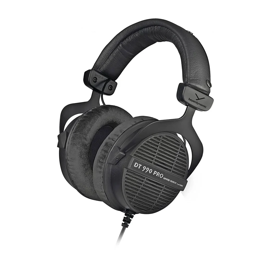 картинка Наушники Beyerdynamic DT 990 PRO черный Limited Edition 250 OHMS от магазина КомпьютерЦентр