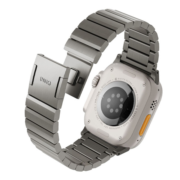 картинка Стальной ремень Uniq STROVA MAG для Apple Watch 49/ 45/ 44/ 42 TITANIUM (49MM-STRVMSIL) от магазина КомпьютерЦентр