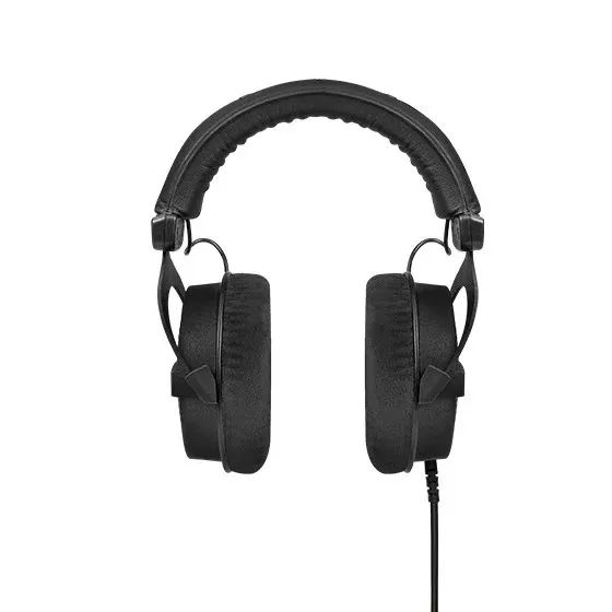 картинка Наушники Beyerdynamic DT 990 PRO черный Limited Edition 250 OHMS от магазина КомпьютерЦентр