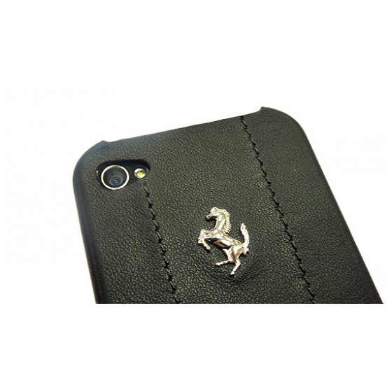 картинка Чехол CG Mobile Ferrari Leather Hard Case whith Metal Logo Black for iPhone 4/ 4S (FEMO4MBL) от магазина КомпьютерЦентр