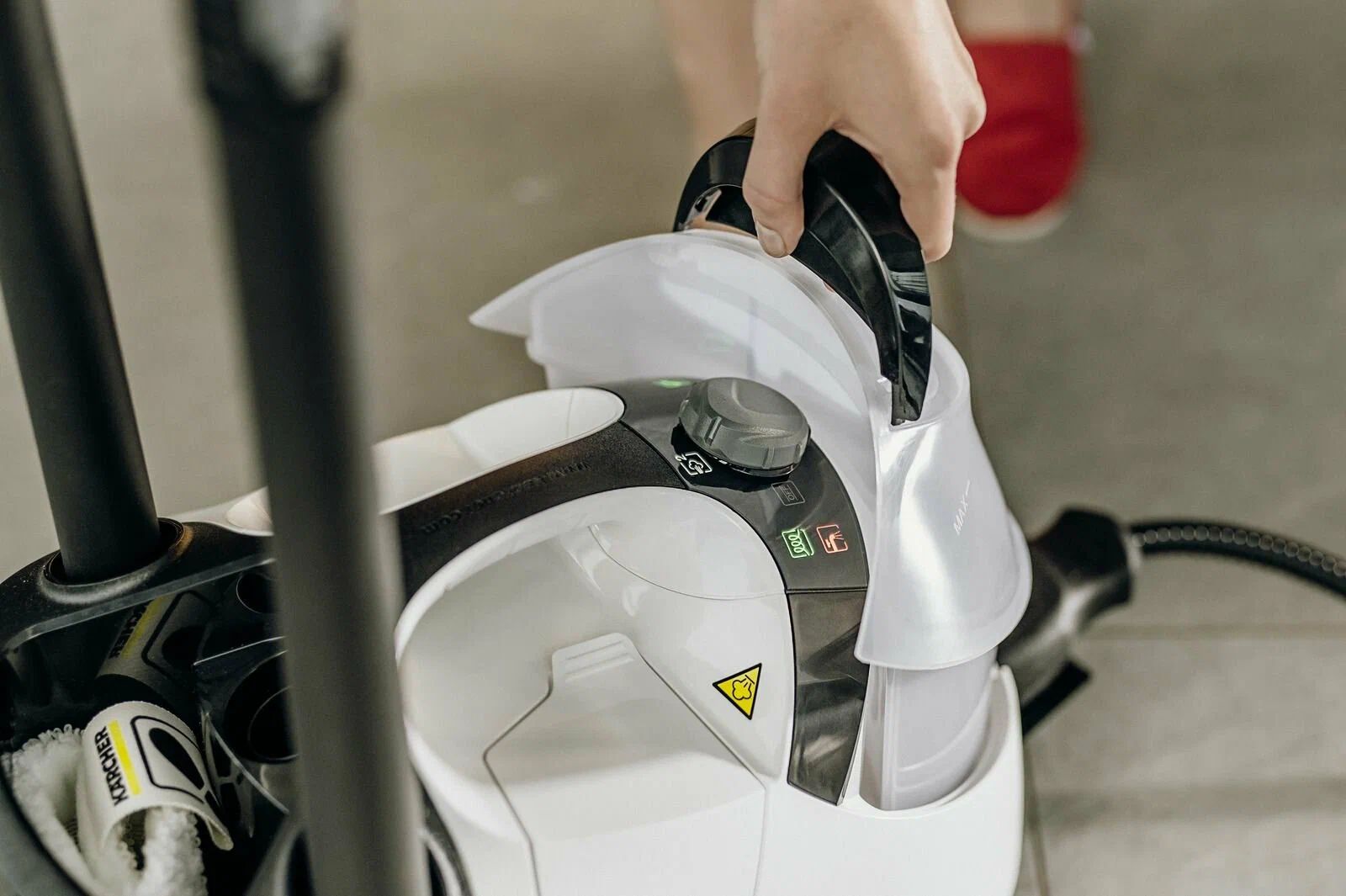 картинка Пароочиститель KARCHER SC 5 Iron от магазина КомпьютерЦентр