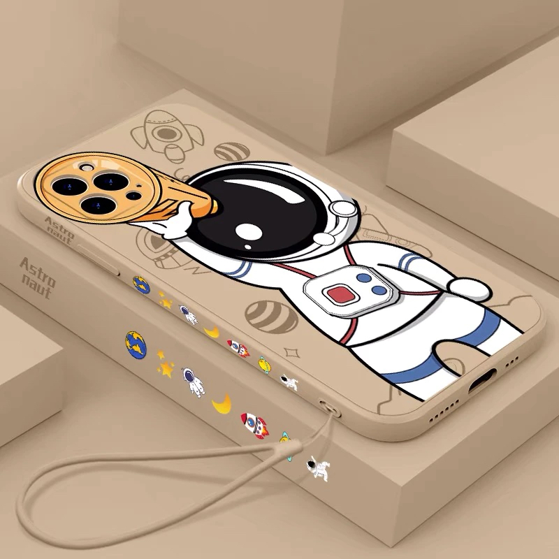картинка Чехол-накладка Astronaut 3D Case for iPhone 12 khaki от магазина КомпьютерЦентр