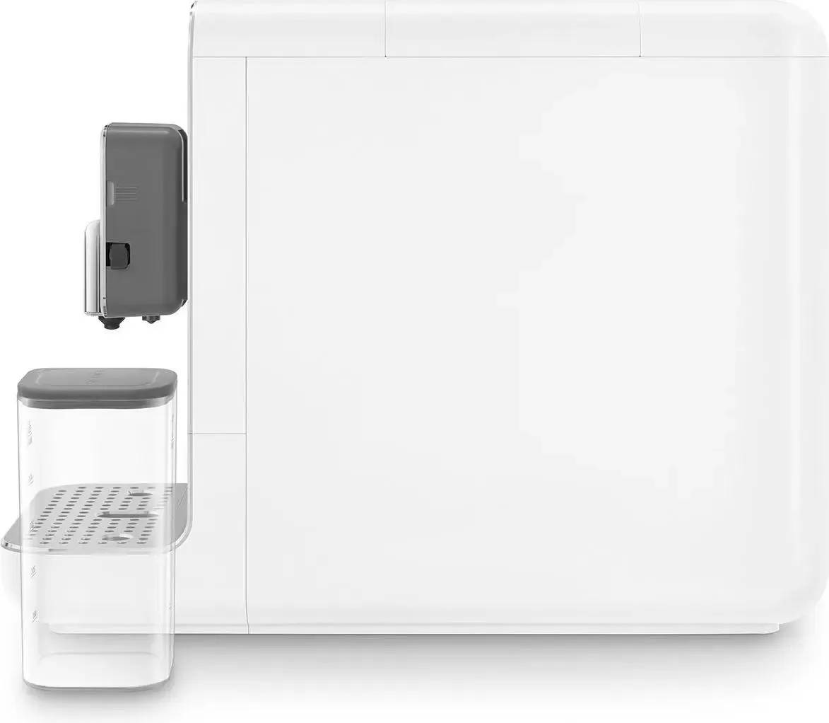 картинка Кофемашина автоматическая SMEG BCC13whmeu от магазина КомпьютерЦентр