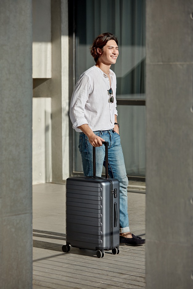 картинка Чемодан Xiaomi Ninetygo Rhine Luggage 24 Gray от магазина КомпьютерЦентр