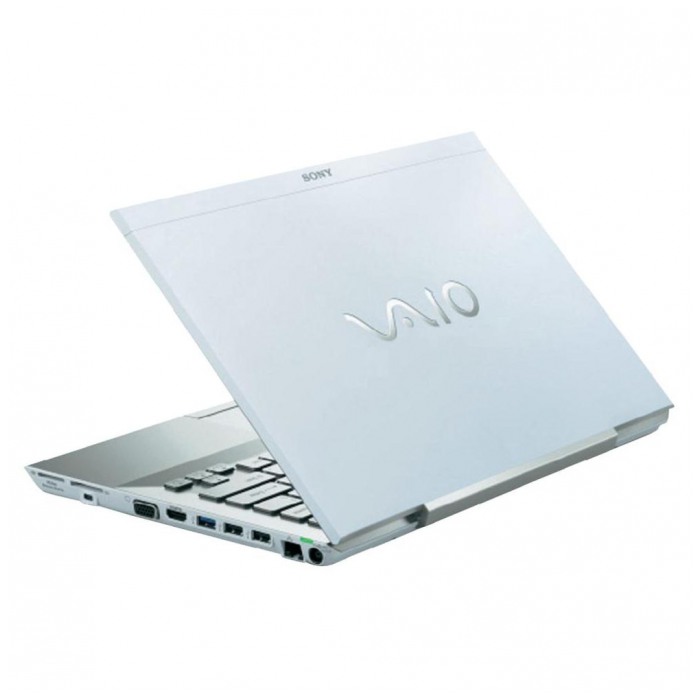 картинка Ультрабук Sony Vaio SV-T1312L1R/S Silver (SV-T1312L1R/S) от магазина КомпьютерЦентр