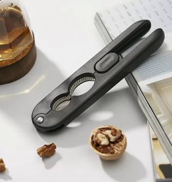 картинка Орехокол Xiaomi HuoHou Nut Clip HU0173 Black от магазина КомпьютерЦентр