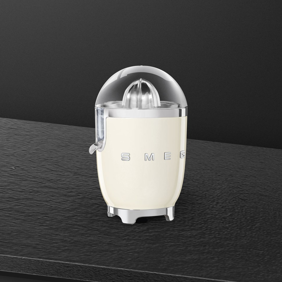 картинка Соковыжималка SMEG CJF11CREU от магазина КомпьютерЦентр