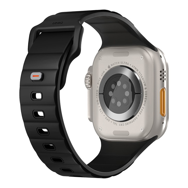 картинка Ремень каучуковый Uniq STRIDE FKM RUBBER для Apple Watch 49/ 45/ 44/ 42 (MIDNIGHT BLACK) (49MM-STRIMBLK) от магазина КомпьютерЦентр