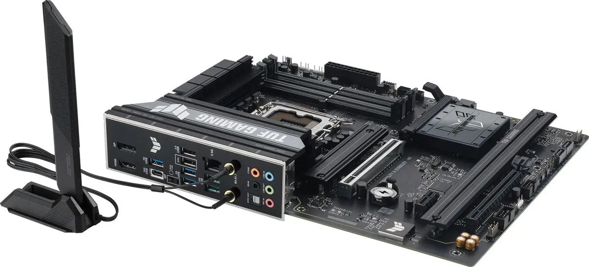 картинка Материнская плата ASUS TUF GAMING B860-PLUS WIFI LGA1851, Intel B860, 4xDDR5-6400 МГц, PCI-E 5.0 x16, PCI-E 4.0 x16, PCI-E x1, 3xM.2, Wi-Fi 7, BT 5.4, Standard-ATX от магазина КомпьютерЦентр