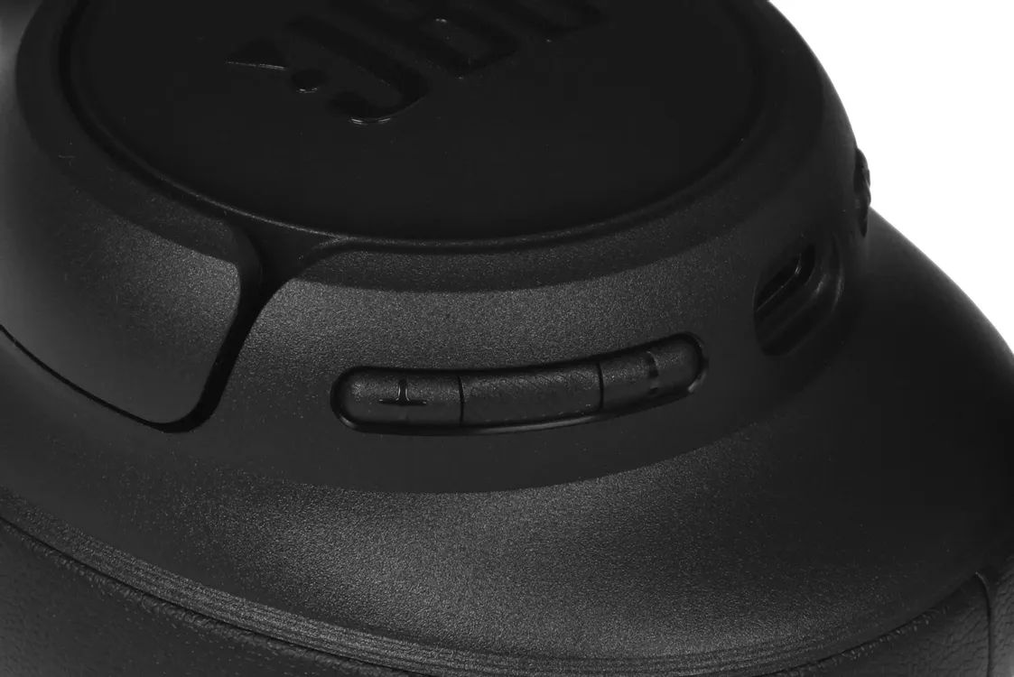 картинка Bluetooth гарнитура JBL Tune 730 BT Black (JBLT730BTBLK) от магазина КомпьютерЦентр