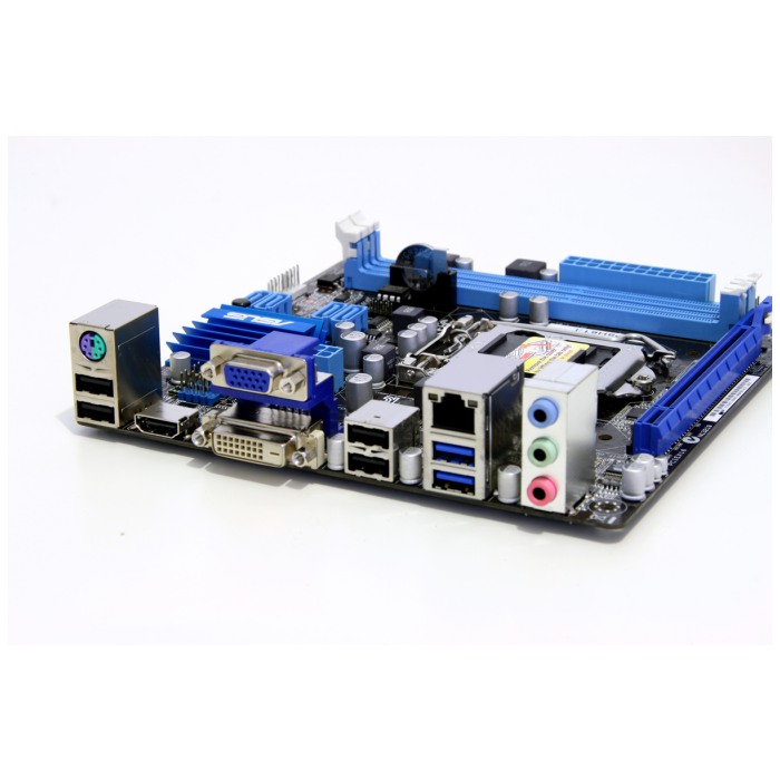 картинка Материнская плата Asus P8H61-I Rev 3.0 (P8H61-I) от магазина КомпьютерЦентр