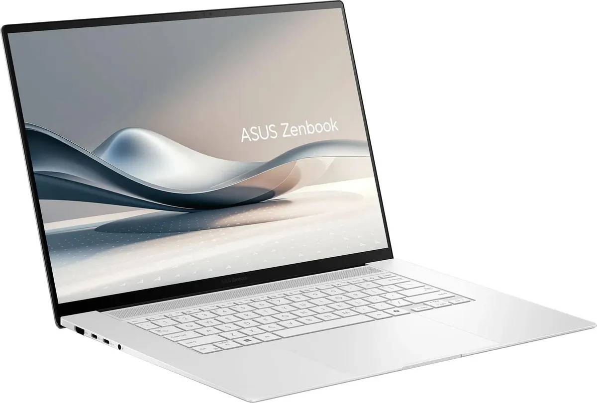 картинка Ноутбук ASUS Zenbook S 16 UM5606WA-RK226W 16'' OLED/  Ryzen AI 9 365 (2.0)/  24.5Gb/  SSD 1Tb/  AMD Radeon 880M/  Win11Home/  White от магазина КомпьютерЦентр