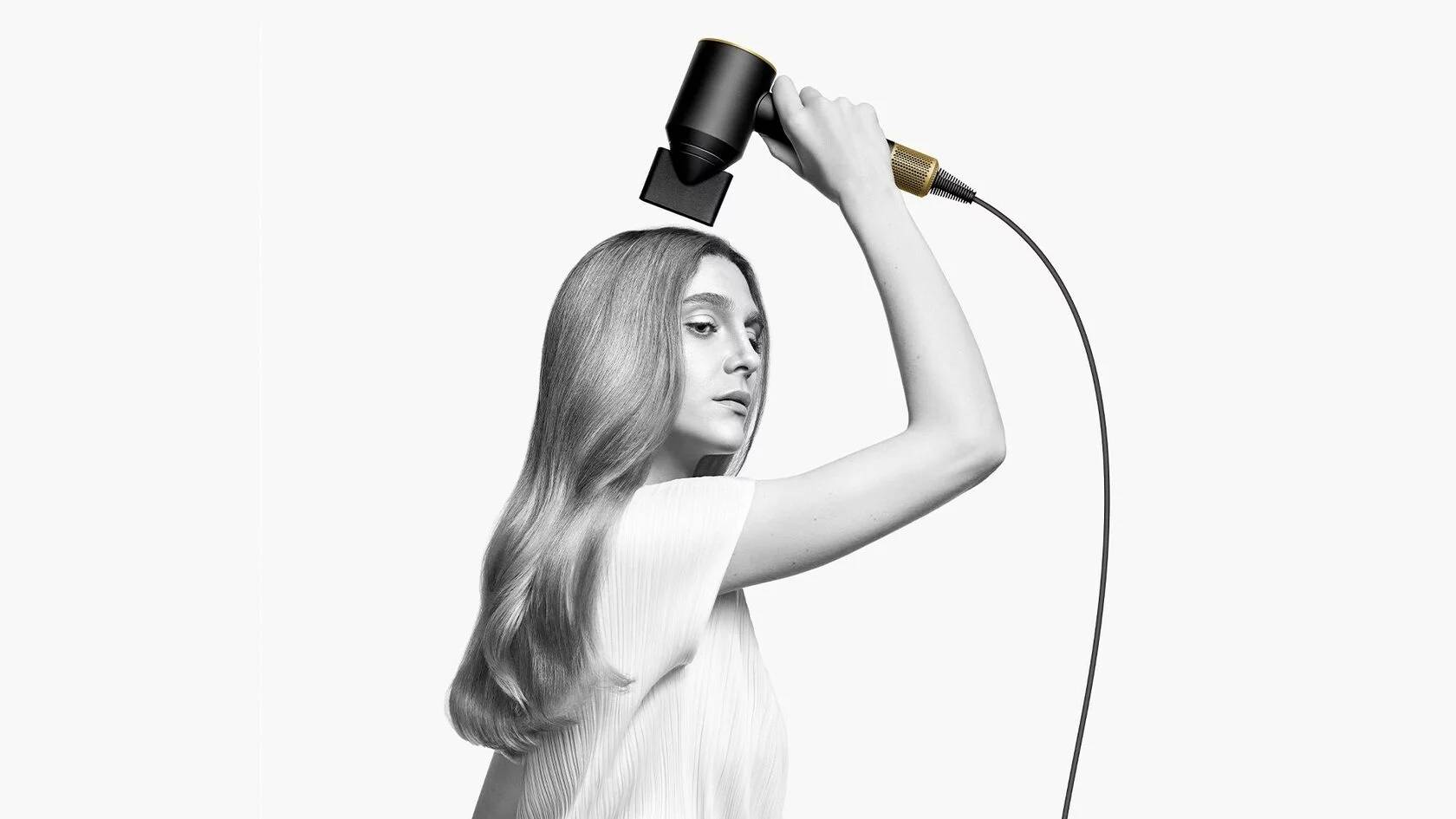 картинка Фен для волос Dyson Supersonic HD15 Gold/ Onyx от магазина КомпьютерЦентр