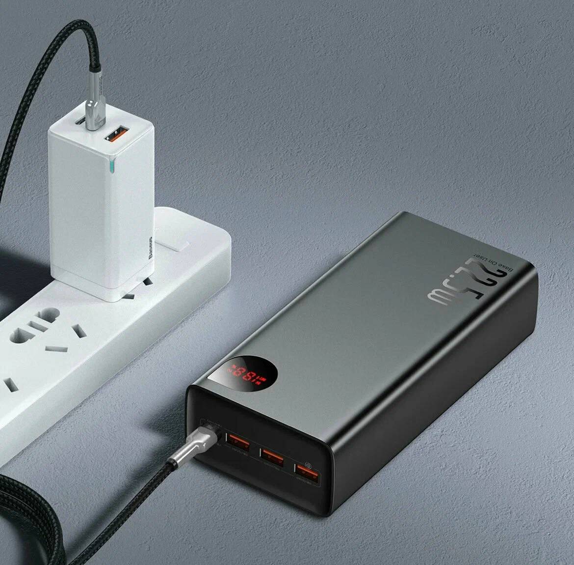 картинка Внешний аккумулятор Baseus Adaman Digital Display Fast Charge 40000mAh 22.5W Black (Cable USB to Type-C) от магазина КомпьютерЦентр