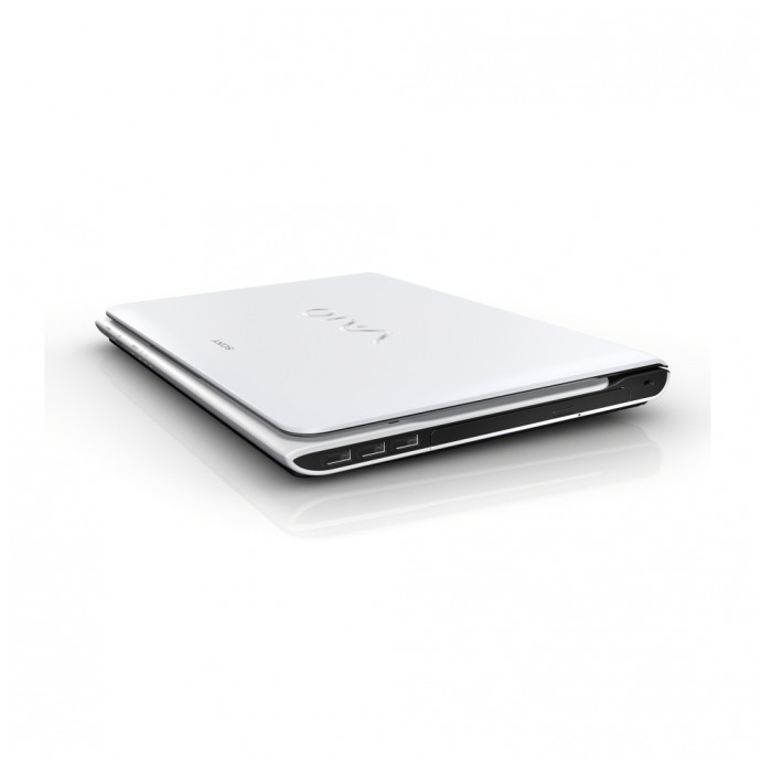 картинка Ноутбук Sony Vaio SV-E1411E1R/W White (SV-E1411E1R/W) от магазина КомпьютерЦентр