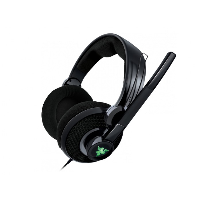 картинка Гарнитура Razer Carcharias for Xbox3 (RZ04-00900100-R3M1) от магазина КомпьютерЦентр