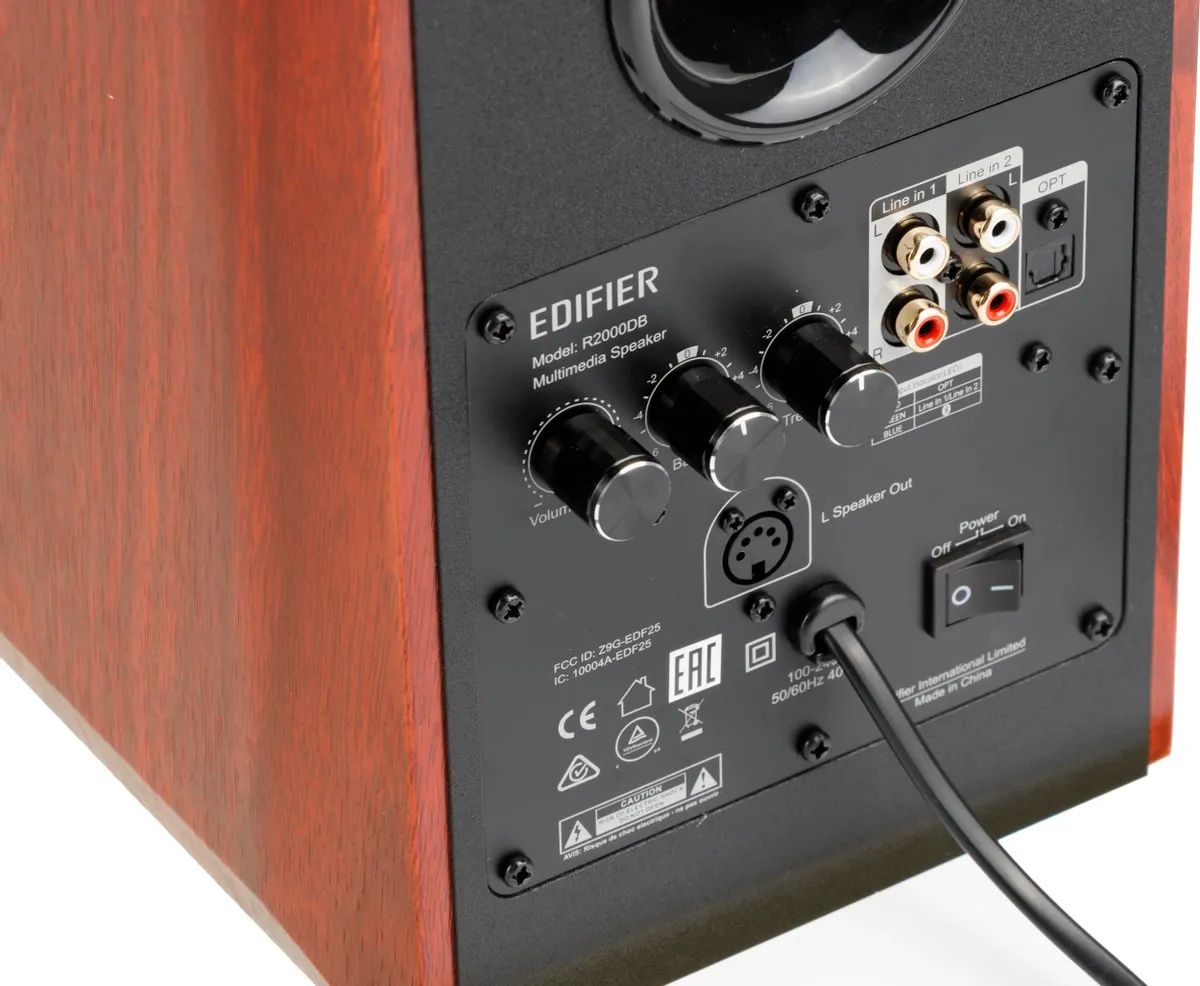 картинка Акустика 2,0 Edifier R2000DB 2.0 т.дерево 120Вт BT R2000DB WOOD от магазина КомпьютерЦентр
