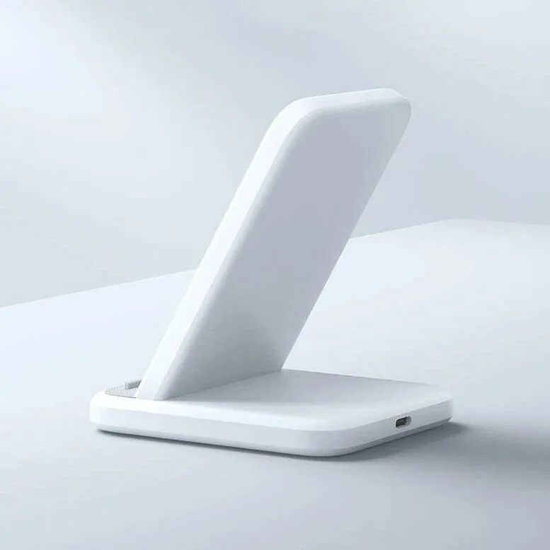 картинка Беспроводное зарядное устройство Xiaomi 30W MDY-17-EM от магазина КомпьютерЦентр