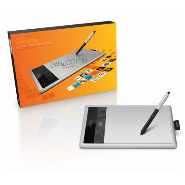 картинка Графический планшет Wacom Bamboo Fun Pen&Touch M (CTH-670S-RUPL) от магазина КомпьютерЦентр