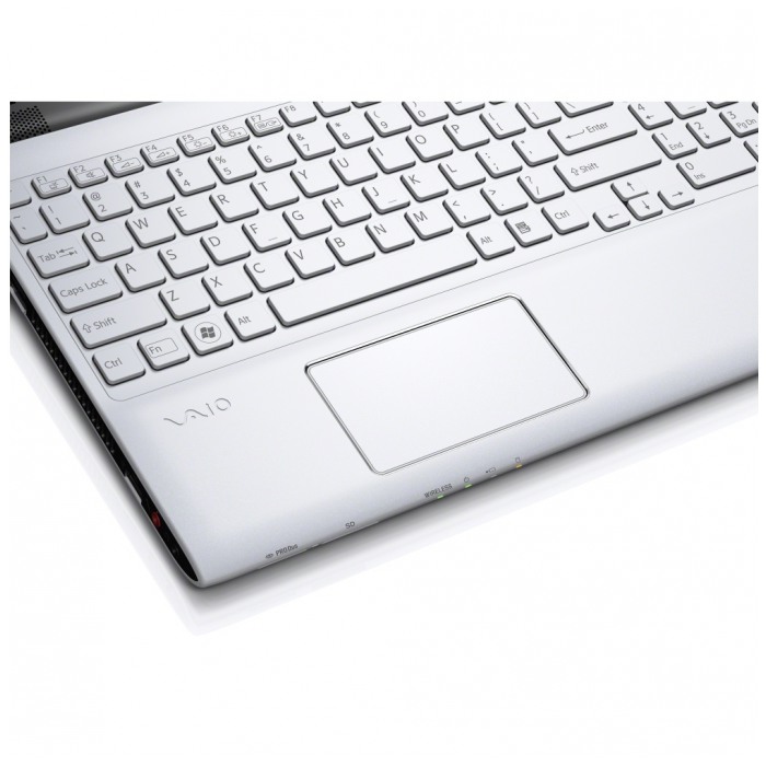 картинка Ноутбук Sony Vaio SV-E1511T1R/W White (SV-E1511T1R/W) от магазина КомпьютерЦентр