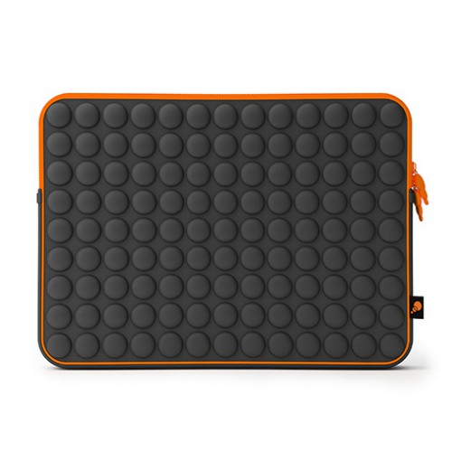 картинка Чехол Cygnett Aerosphere Grey for MacBook/ MacBook Pro 15'' (CY-B-A15G) от магазина КомпьютерЦентр