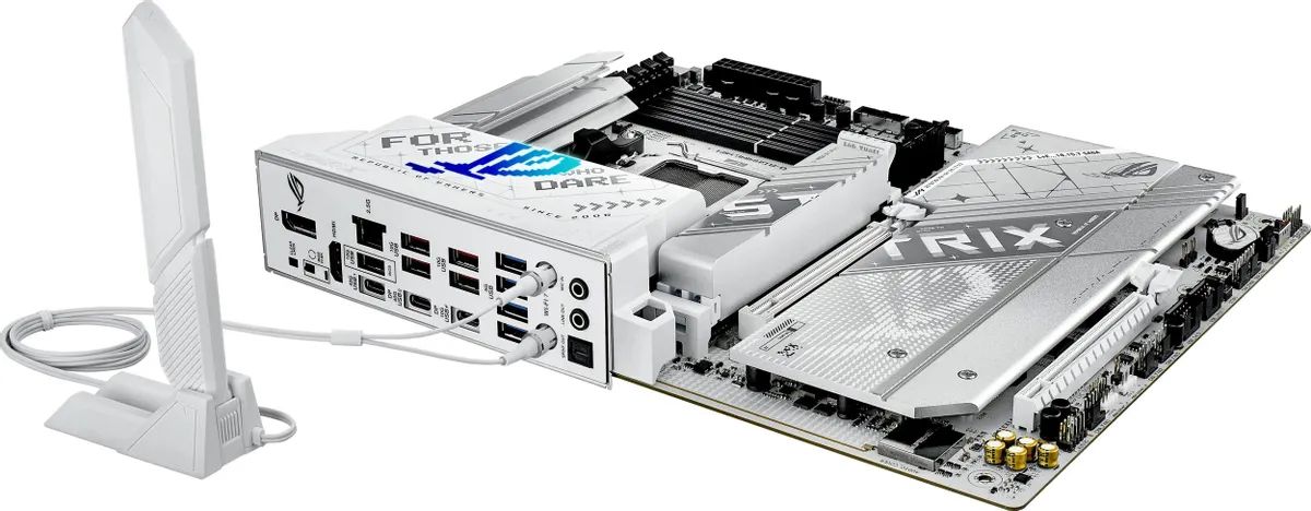 картинка Материнская плата ASUS ROG STRIX X870-A GAMING WIFI, AM5, AMD X870, 4*DDR5, 2*SATA, 4*M.2, DP+HDMI, 7.1, ATX от магазина КомпьютерЦентр