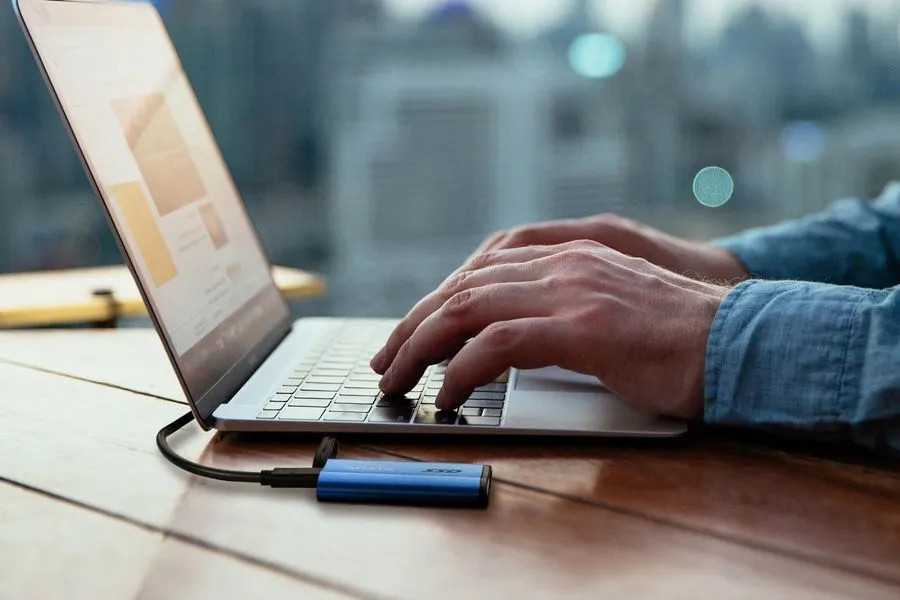 картинка SSD внешний 1Тб A-DATA External SE800 Portable Blue (ASE800-1TU32G2-CBL) от магазина КомпьютерЦентр