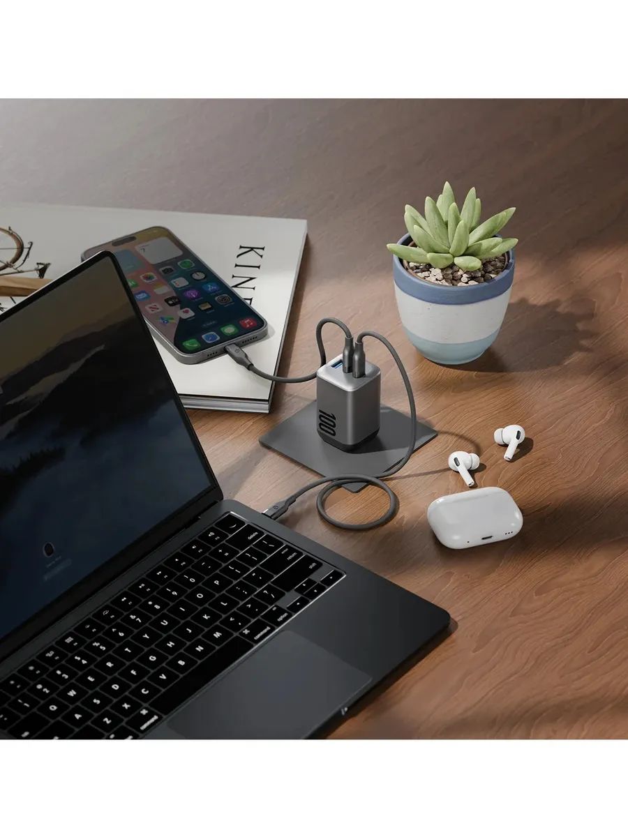 картинка Сетевая зарядка Energea AmpCharge Mini GaN100, 2USB-C PD100 + USB-A QC3.0 total 100W Gunmetal от магазина КомпьютерЦентр