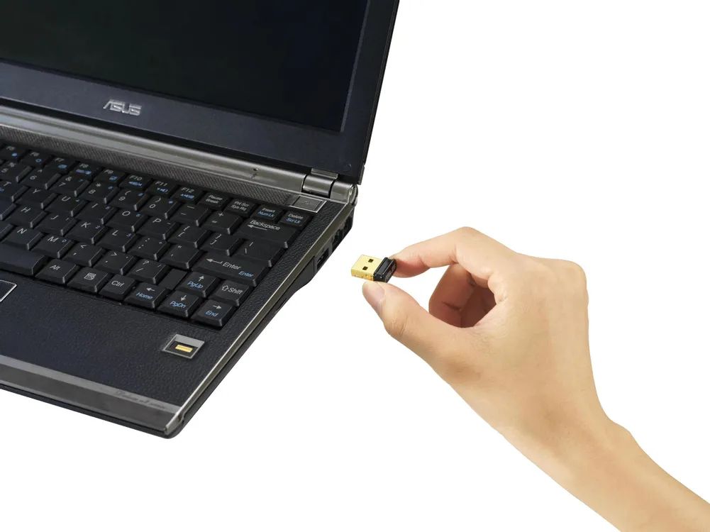 картинка Bluetooth адаптер Asus USB-BT540 USB 2.0 от магазина КомпьютерЦентр