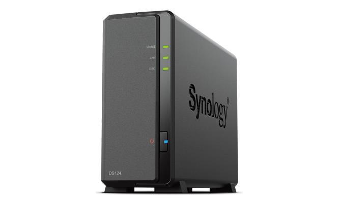 картинка СХД SYNOLOGY настольное исполнение 1BAY NO HDD DS124 от магазина КомпьютерЦентр