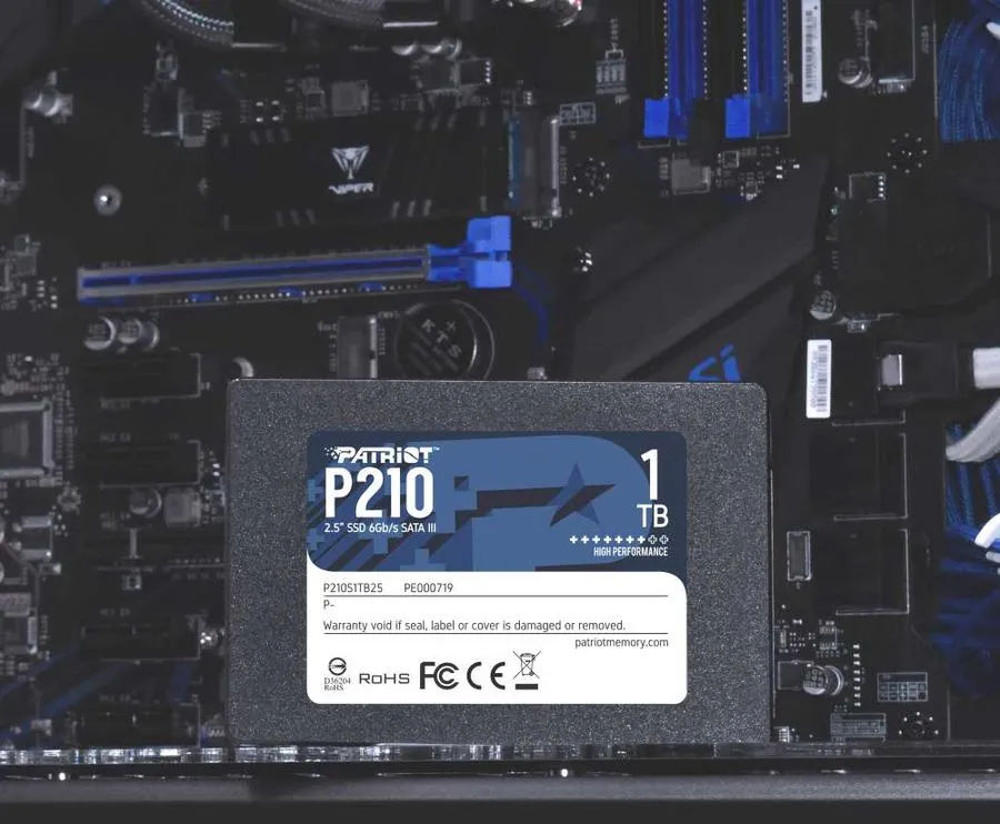 картинка SSD накопитель 1 Тб 2.5'' Patriot P210 SATAIII (P210S1TB25) от магазина КомпьютерЦентр