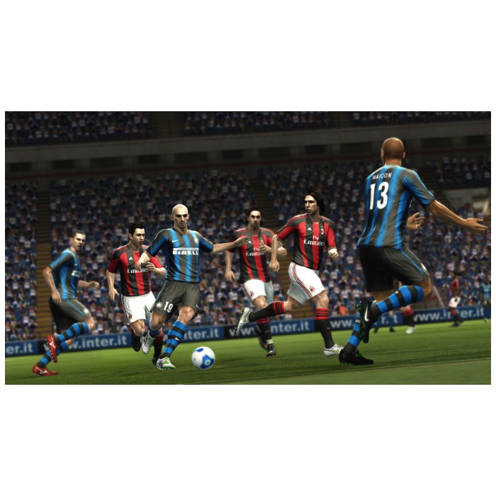 картинка Игра Konami Pro evolution soccer 2012 for X-BOX360 (PES2012) от магазина КомпьютерЦентр