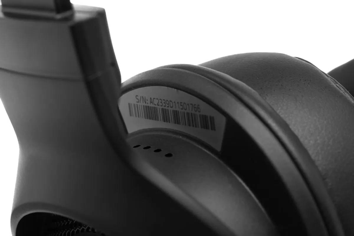 картинка Гарнитура Razer Kraken X Essential (RZ04-02950100-R3C1) от магазина КомпьютерЦентр