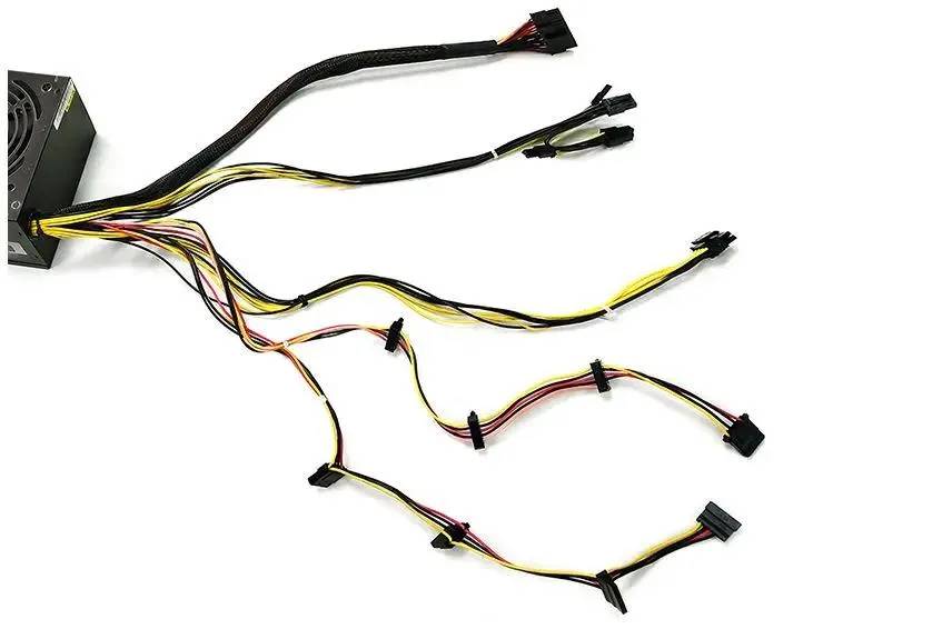 картинка Блок питания Deepcool ATX 450W DE600 V2 RTL DP-DE600US-PH от магазина КомпьютерЦентр